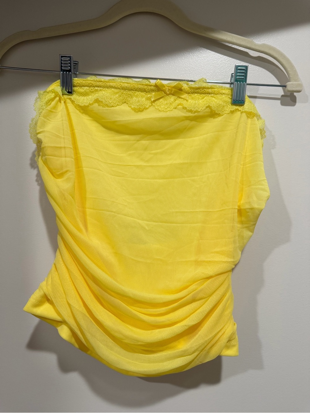 Lulu's Lemon Yellow Lace-Trim Strapless Top